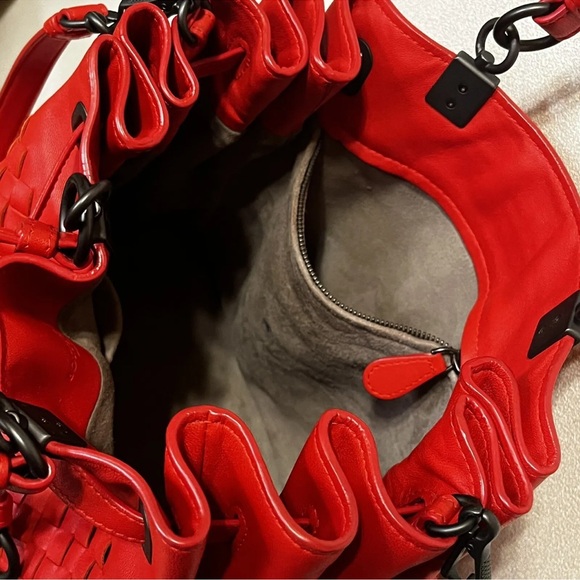 Bottega Veneta Intrecciato Red Orange Cross body bag - Picture 16 of 16